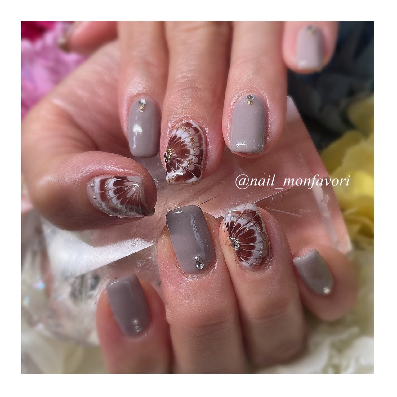 秋 冬 女子会 ハンド ワンカラー Monfavori モンファボリ のネイルデザイン No ネイルブック