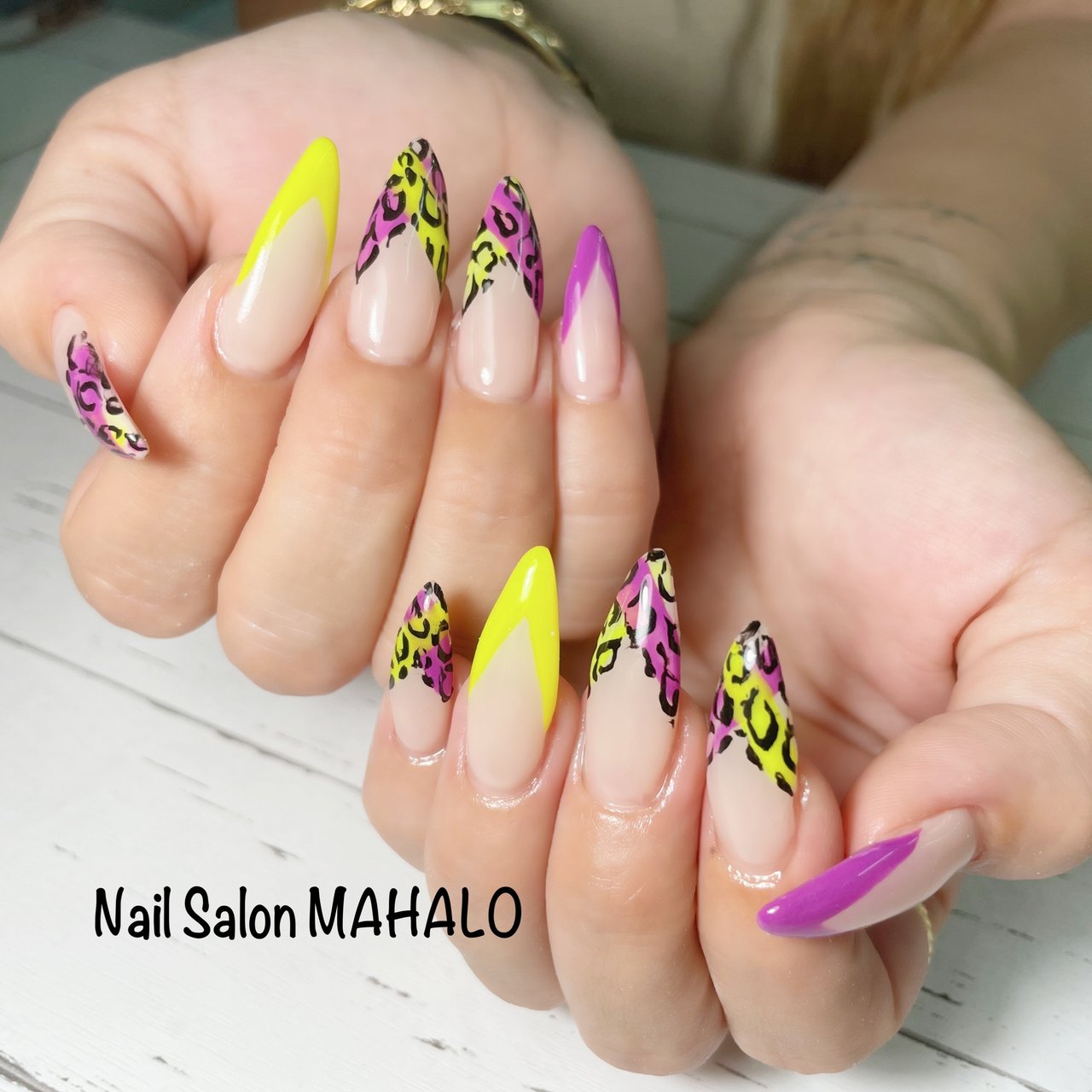 夏 オールシーズン 旅行 パーティー ハンド Nail Salon Mahaloのネイルデザイン No ネイルブック