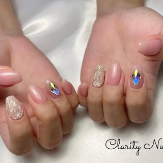 アート2本持ち込みデザイン+オプションパーツ💅✨ 
#ジェルネイル#ネイル#nail#シンプル#持ち込みアート#天王寺#阿倍野#プライベートサロン#ネイルサロン#秋冬ネイル#秋ネイル#冬ネイル#水彩アート#アートし放題#定額デザイン#シンプル#ニュアンス#ニュアンスネイル#ちゅるんネイル#オフィスネイル#フィルイン一層残し#フィルイン#フットネイル#foot#hand#spring#summer#autumn#winter#privatesalon #秋 #冬 #オールシーズン #ハンド #ビジュー #ワンカラー #キルティング #ピンク #ジェルネイル #お客様 #Clarity Nail #ネイルブック