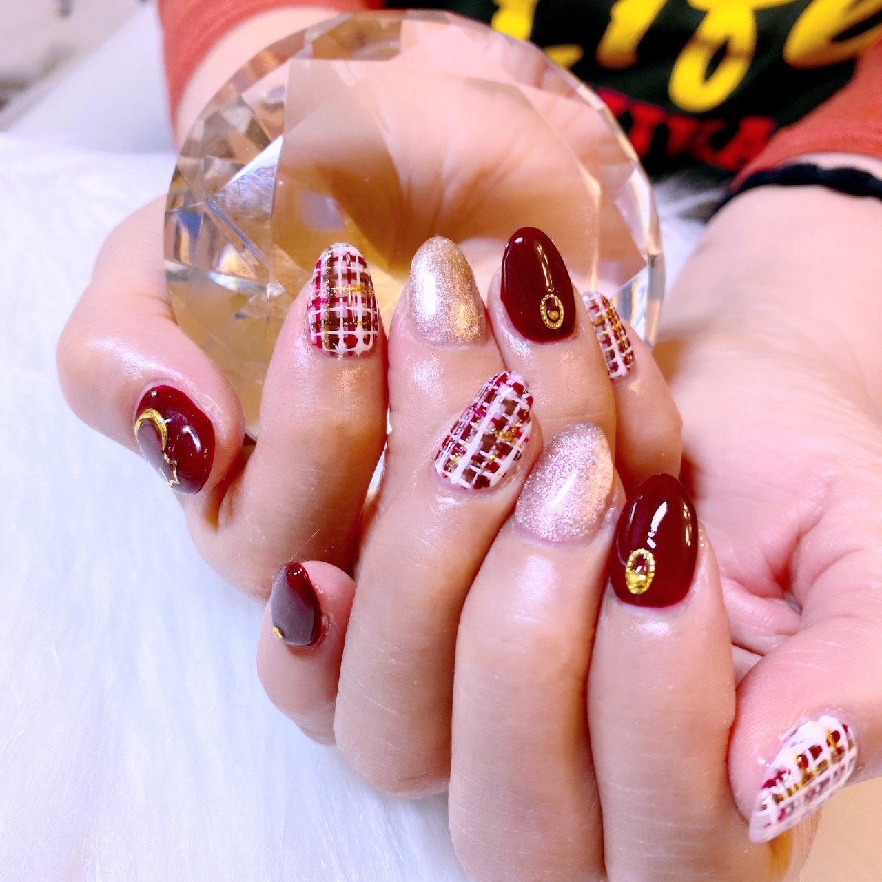 オールシーズン ハンド ミディアム ホワイト レッド Nail Salon Meili 埼玉日進のネイルデザイン No ネイル ブック