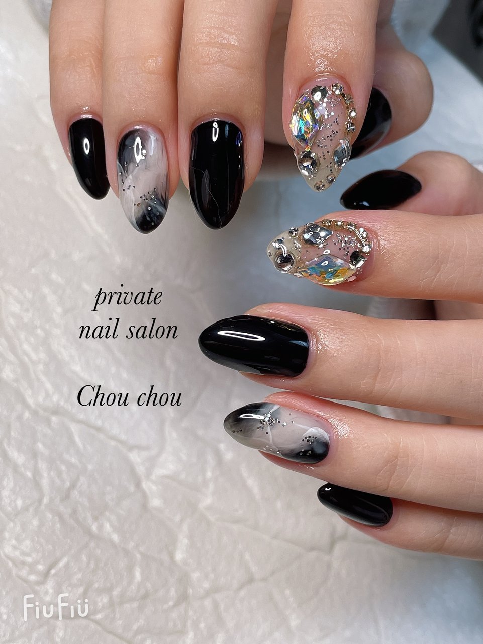 秋/冬/ハンド/ビジュー/大理石 - nori0906のネイルデザイン[No.7665858