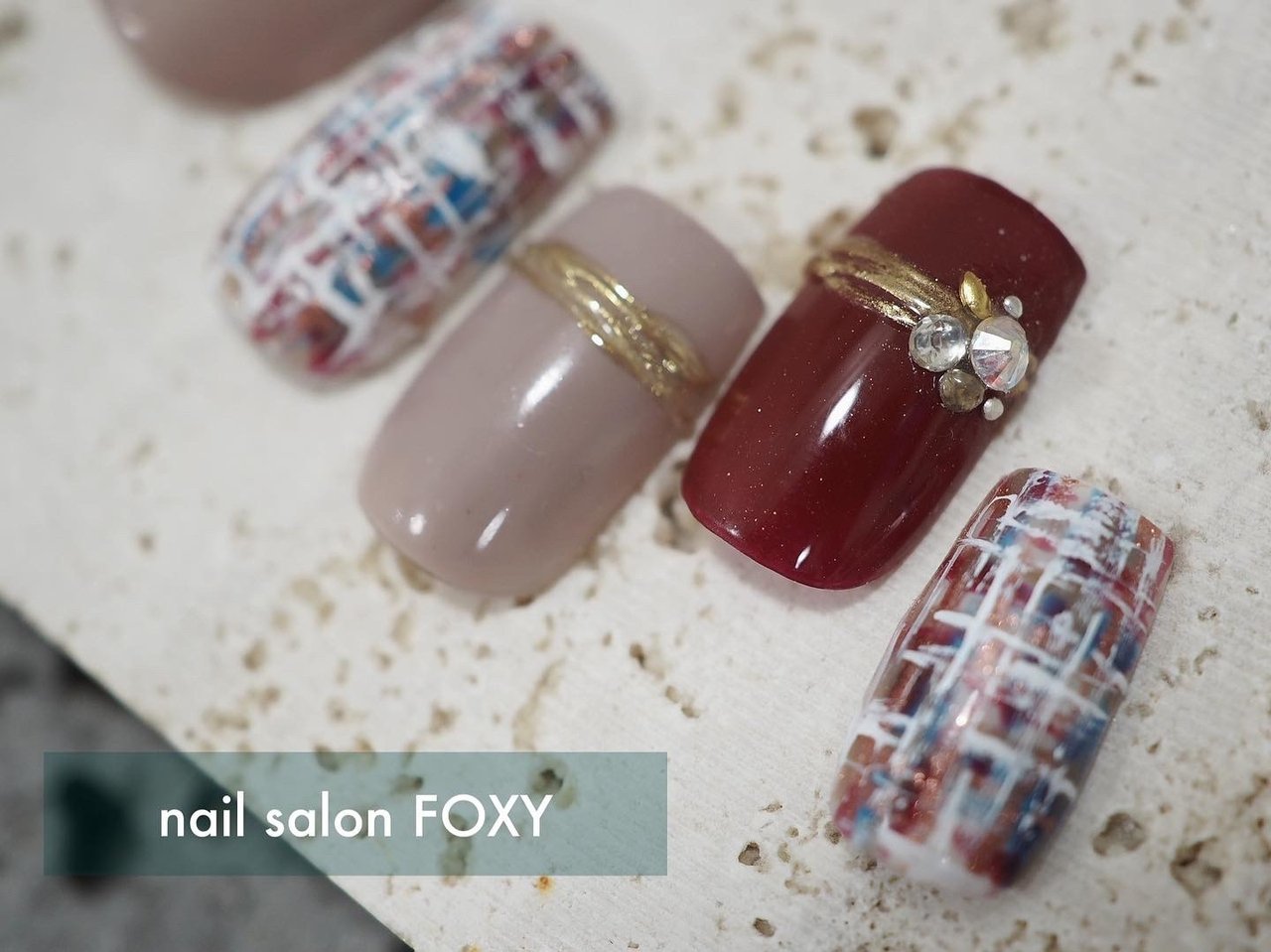 秋 冬 ハンド シンプル ツイード Nail Salon Foxyのネイルデザイン No ネイルブック