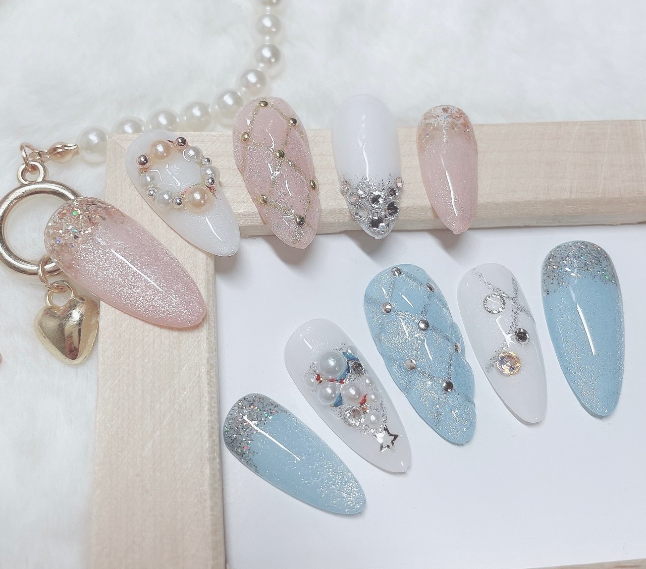 冬/クリスマス/ハンド/マグネット/キルティング - N.Aのネイルデザイン