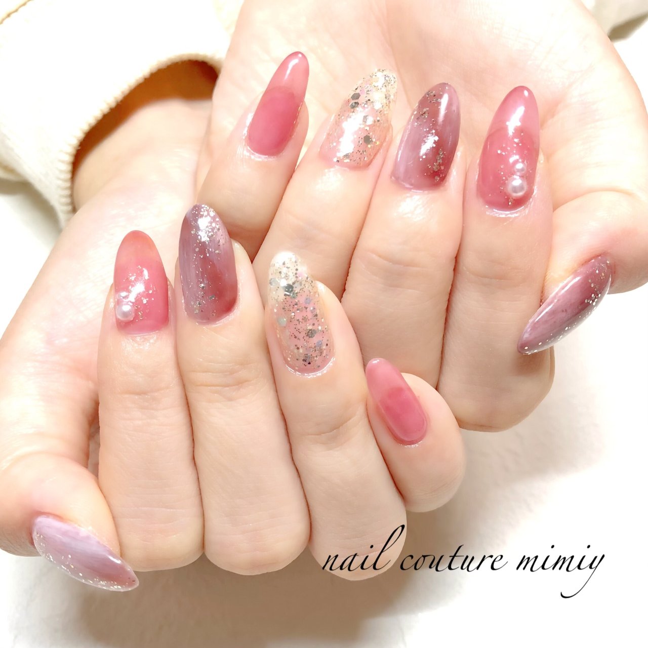 オールシーズン ハンド ホワイト ピンク ボルドー Nail Couture Mimiyのネイルデザイン No ネイルブック