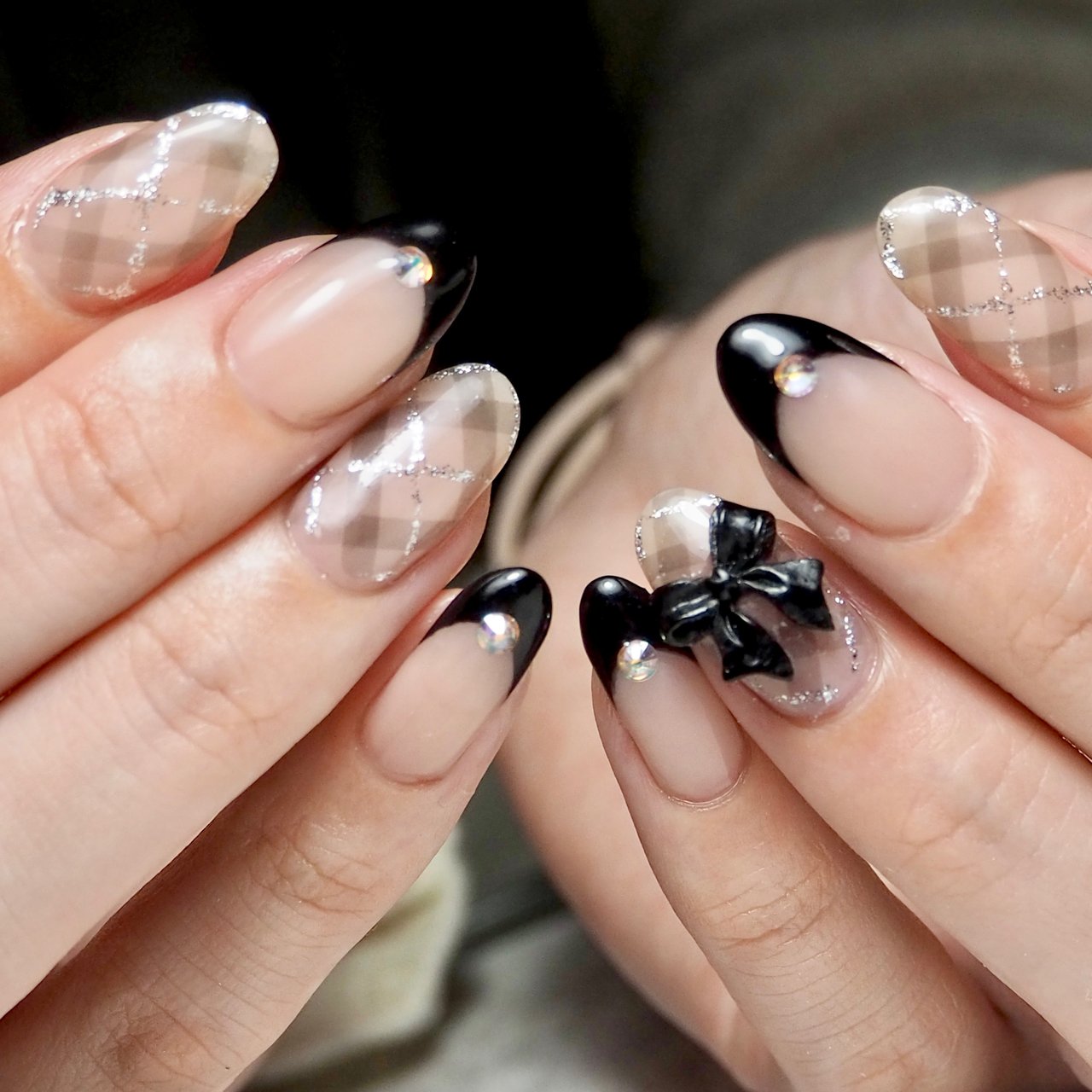 フレンチ/チェック/リボン/ブラック - Bspaceのネイルデザイン[No