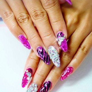 ピンク パープル 黒のネイルデザイン ネイルブック