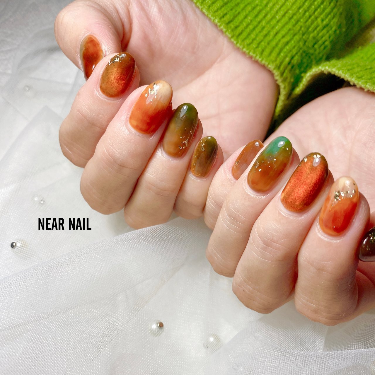 秋 冬 ハンド ニュアンス オレンジ Near Nailのネイルデザイン No ネイルブック