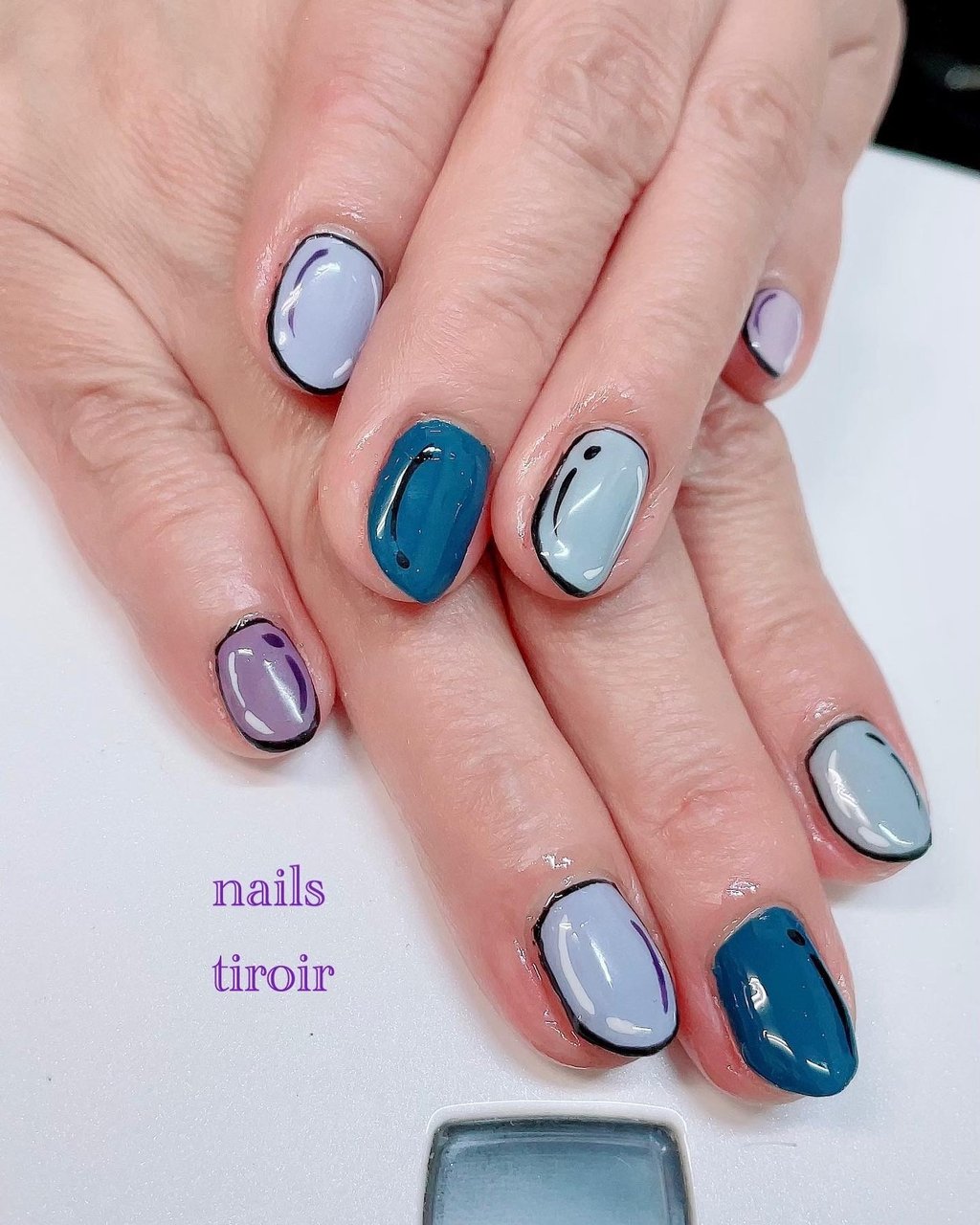 オールシーズン オフィス ワンカラー 痛ネイル ショート Nails Tiroirのネイルデザイン No ネイルブック