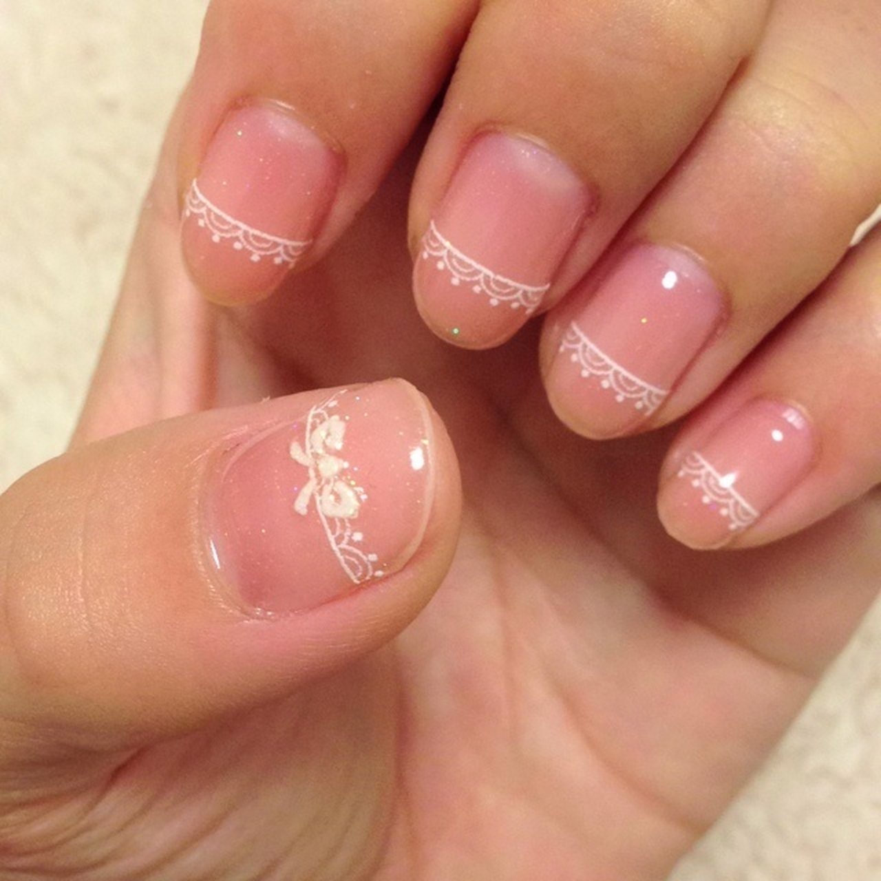 オフィス ハンド レース ピンク ジェルネイル Miki Hattoriのネイルデザイン No ネイルブック