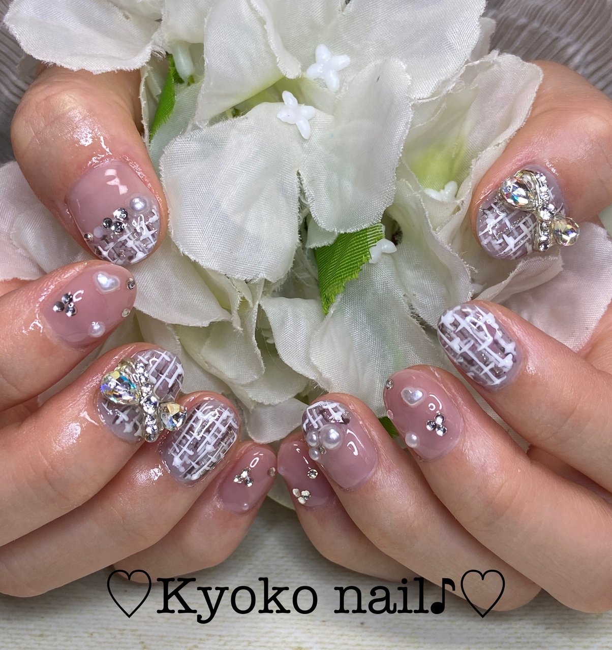 オールシーズン ハンド ハート パール ツイード Kyoko Nailのネイルデザイン No ネイルブック