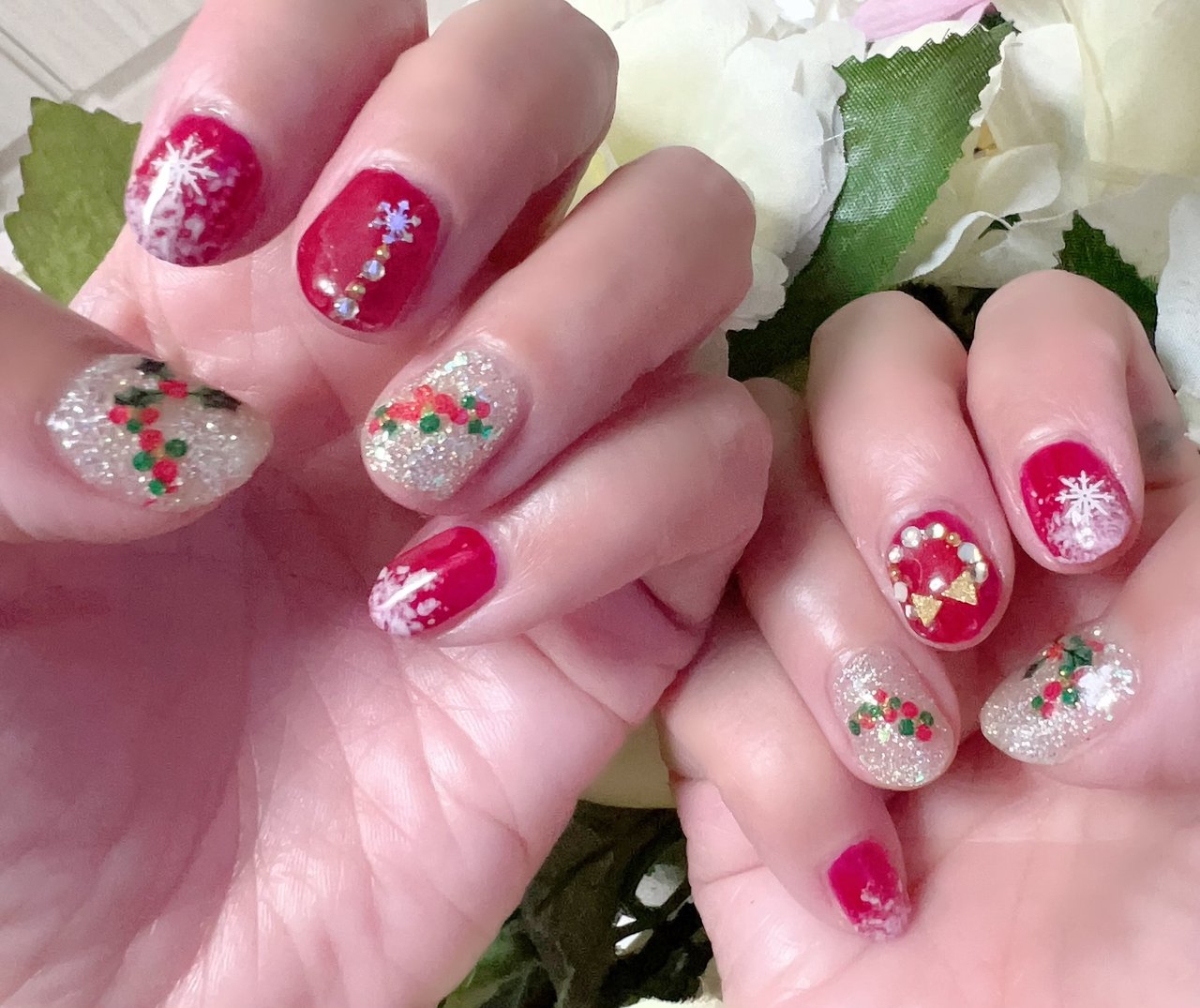 クリスマス ハンド 個性派 ショート ラウンド N Colorsのネイルデザイン No ネイルブック