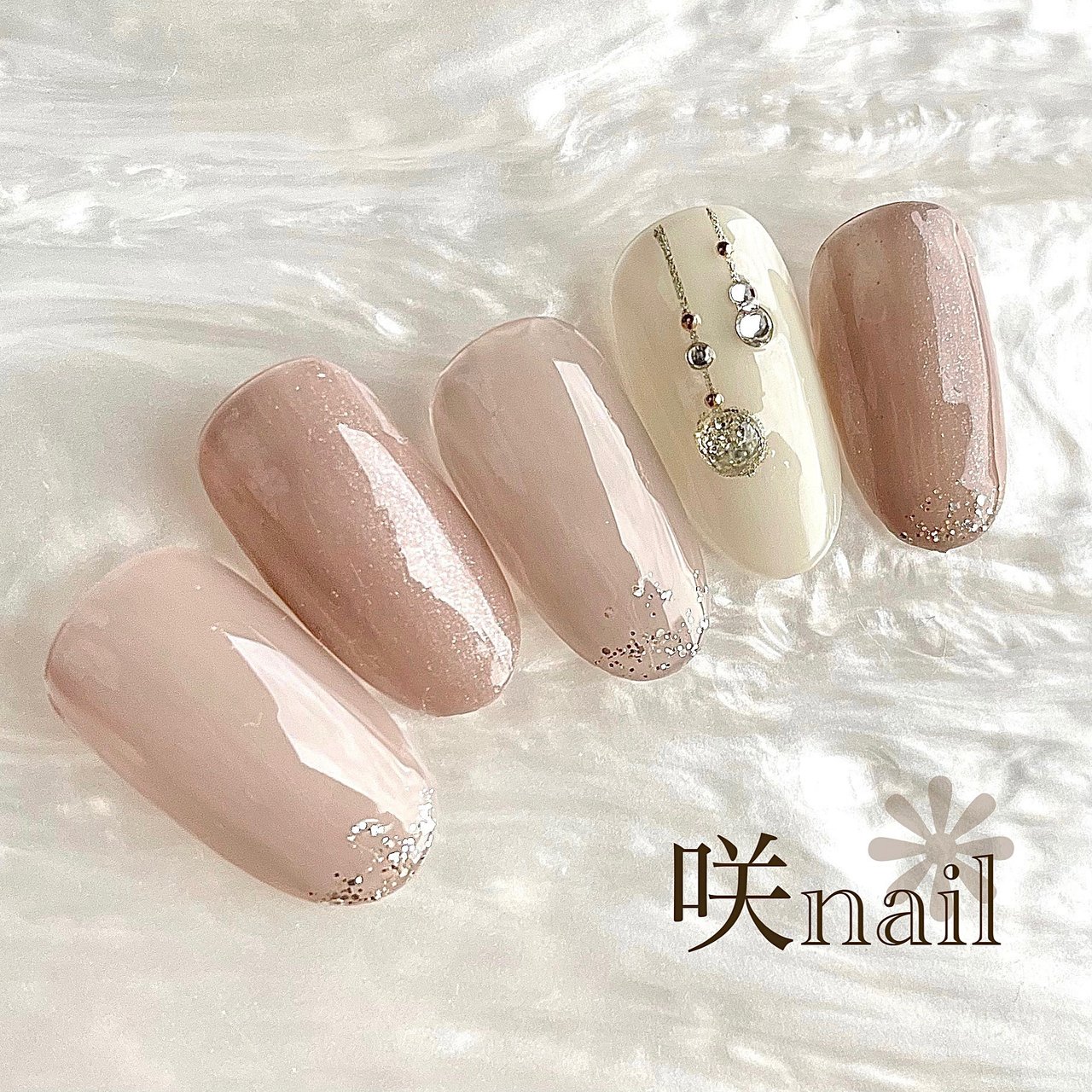 冬 クリスマス オフィス デート ハンド 咲nail サキネイル のネイルデザイン No ネイルブック