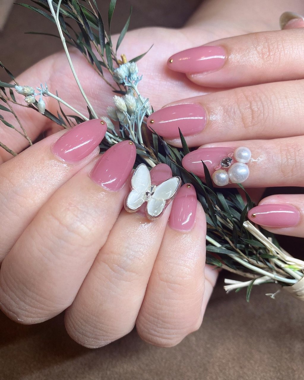 オールシーズン ハンド ワンカラー ミディアム オーバル Nakanailのネイルデザイン No ネイルブック