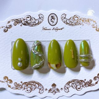 スキニーオーバルのネイルデザイン｜ネイルブック