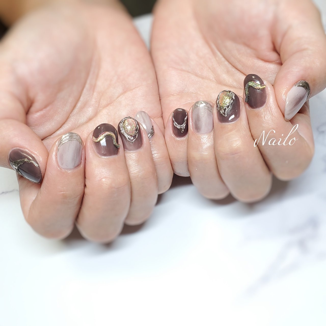 秋/冬/女子会/ニュアンス/マグネット - nailsalon_nailoのネイル 