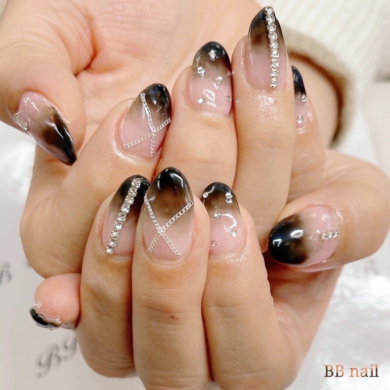 冬 ハンド ミディアム ポイント ブラック Nailのネイルデザイン No ネイルブック