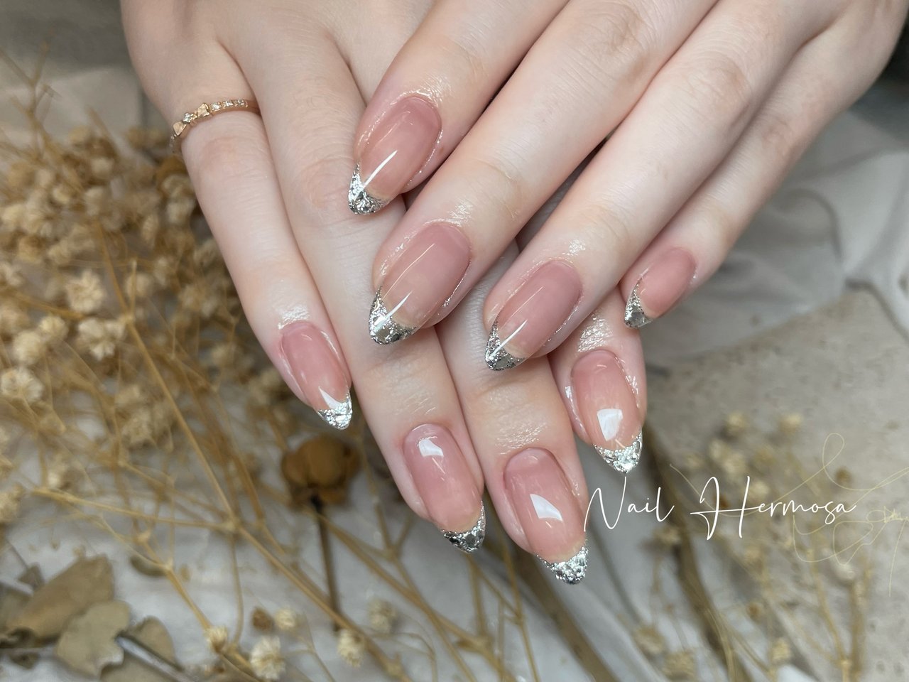ハンド ピンク シルバー ジェルネイル Nail Heromosaのネイルデザイン No ネイルブック