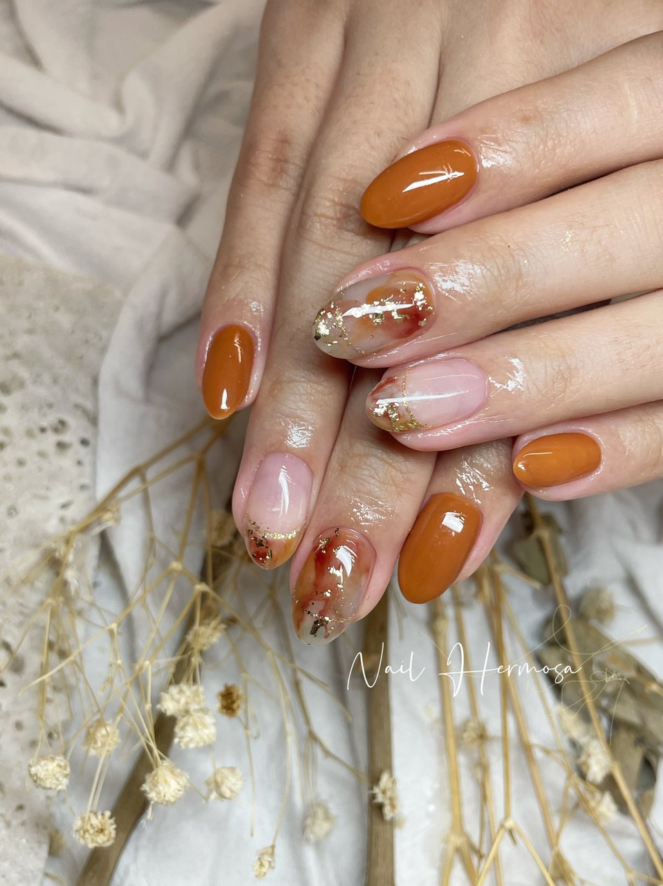 ハンド オレンジ ボルドー ゴールド ジェルネイル Nail Heromosaのネイルデザイン No 770 ネイルブック