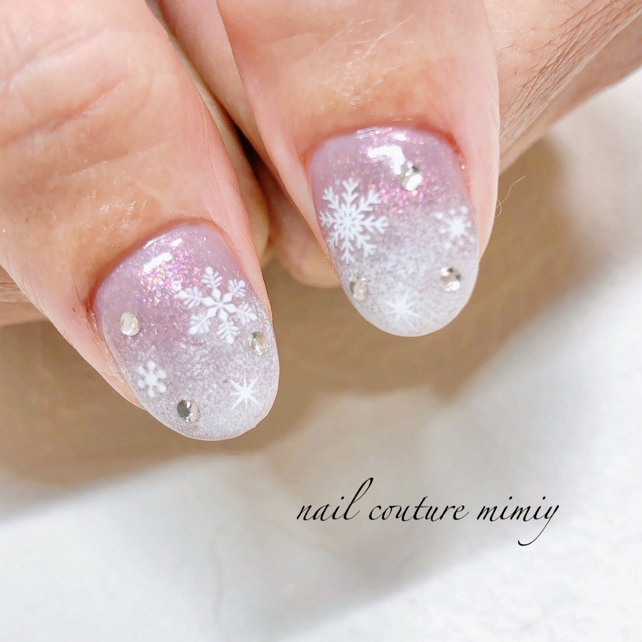 冬 ハンド ピンク シルバー ジェルネイル Nail Couture Mimiyのネイルデザイン No ネイルブック