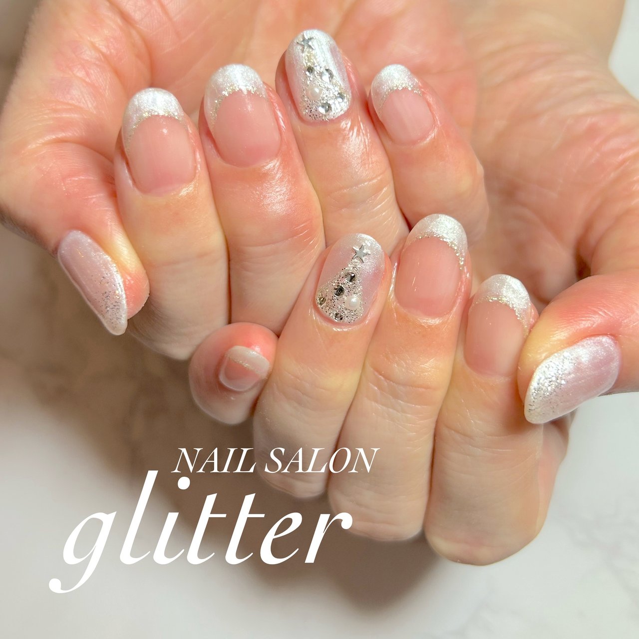 冬 クリスマス オフィス パーティー ハンド 京都nail Salon Glitterのネイルデザイン No ネイルブック