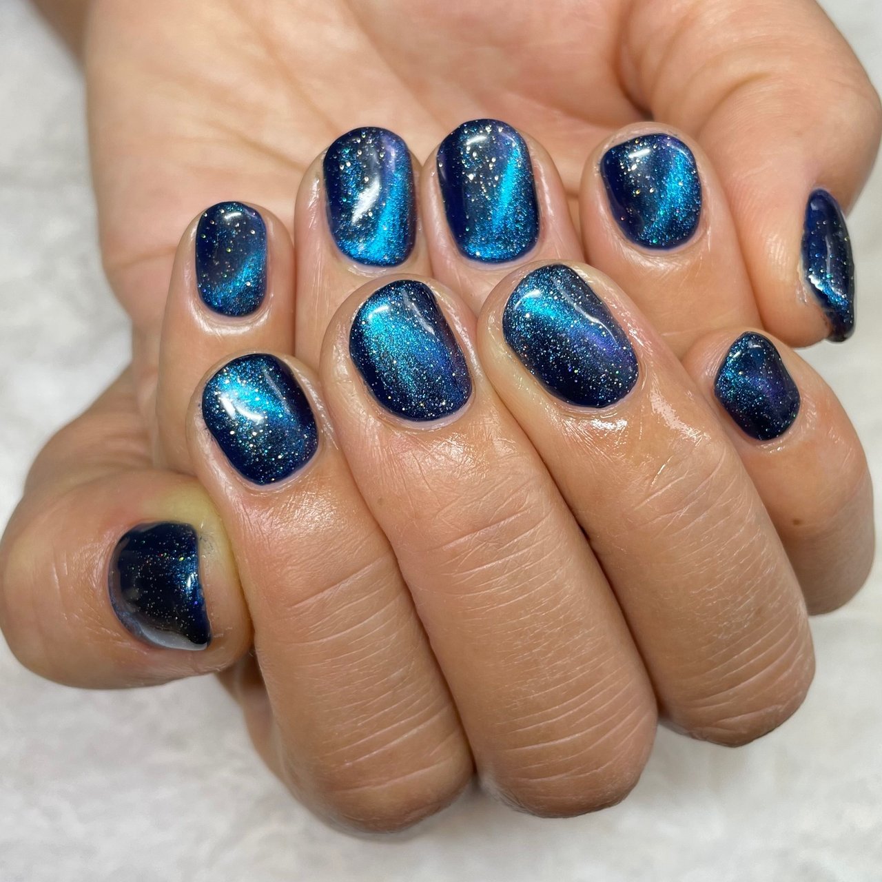 オールシーズン ハンド マグネット ネイビー ジェルネイル Vi Santeのネイルデザイン No ネイルブック