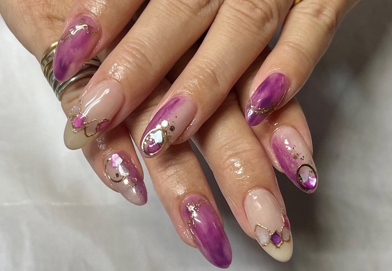 renoma様　ネフェルティティデザイン ブローチなどまとめて ねねのネイルデザイン[No.7750083]｜ネイルブック