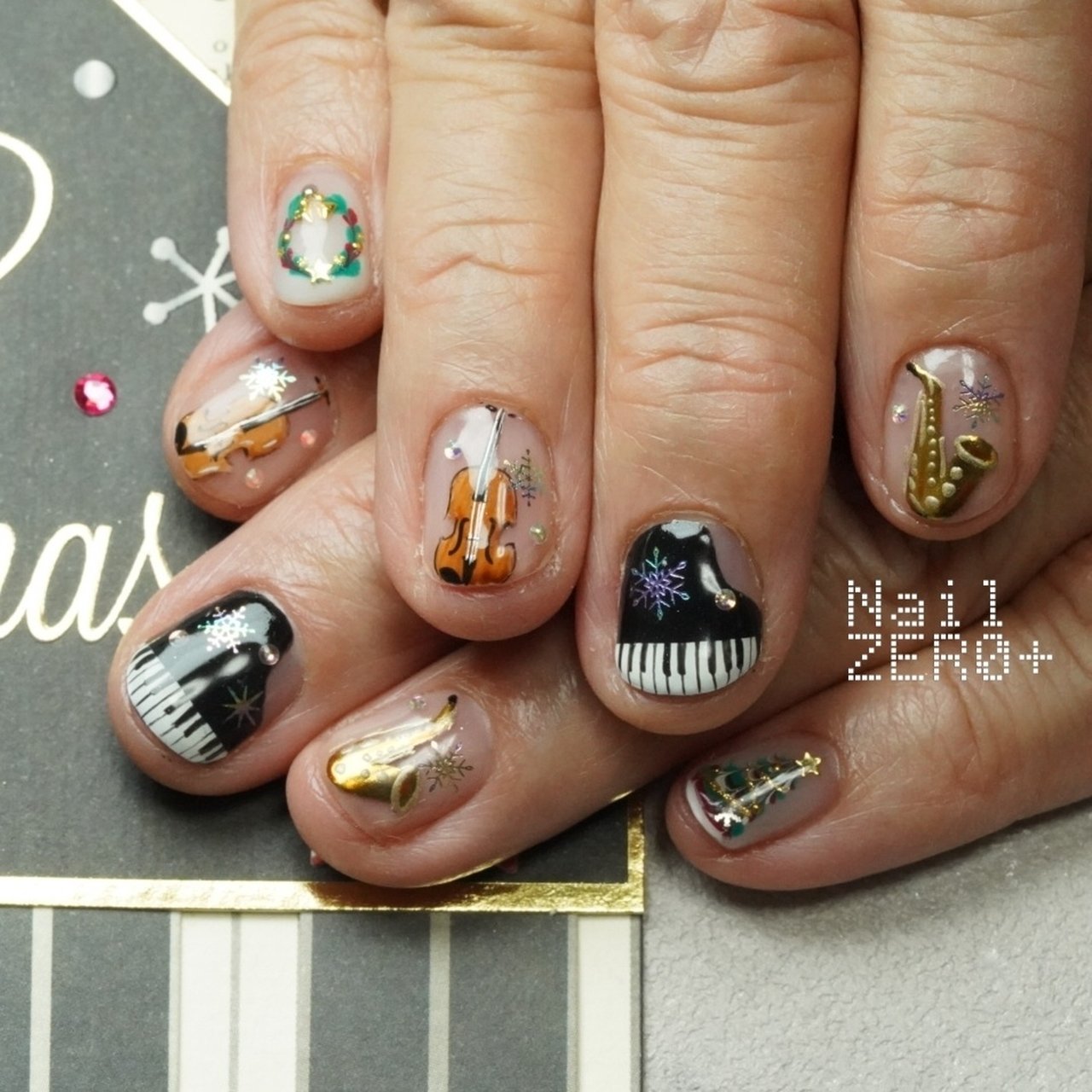 冬/オールシーズン/ライブ/パーティー/ハンド - 塩見隼人 [池袋]ネイル