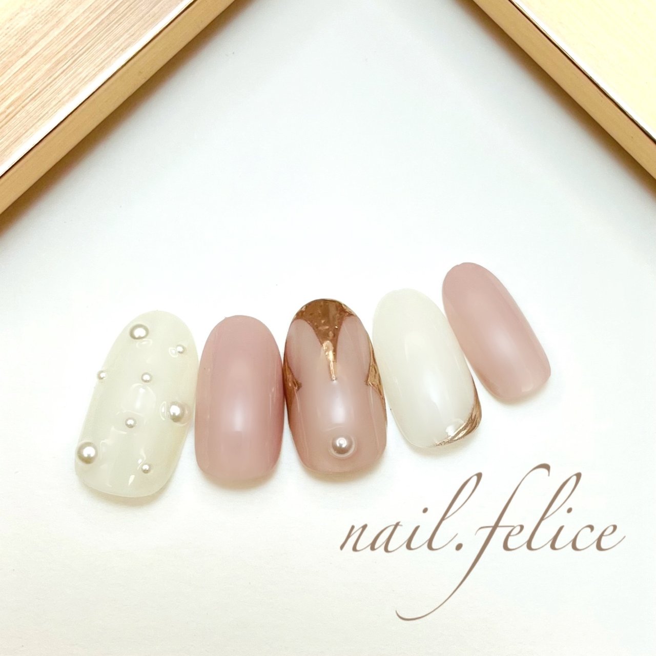 冬 お正月 ハンド シンプル ミディアム Nail Feliceのネイルデザイン No ネイルブック