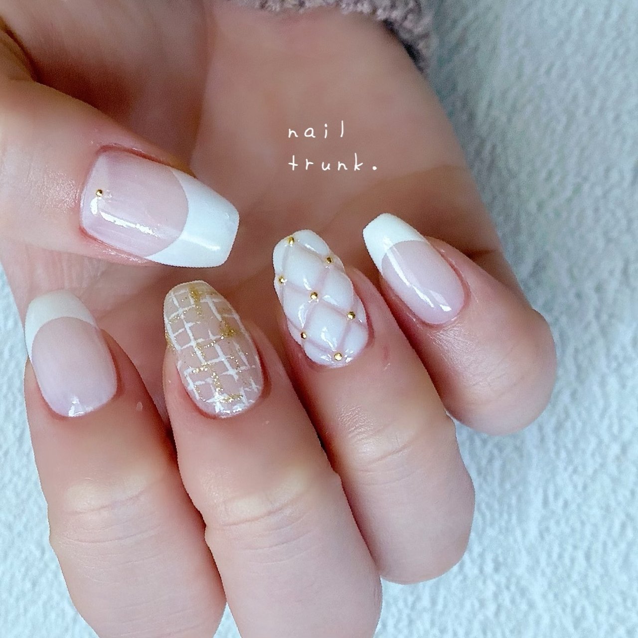 冬/ハンド/フレンチ/ツイード/キルティング - nail_trunkのネイル 