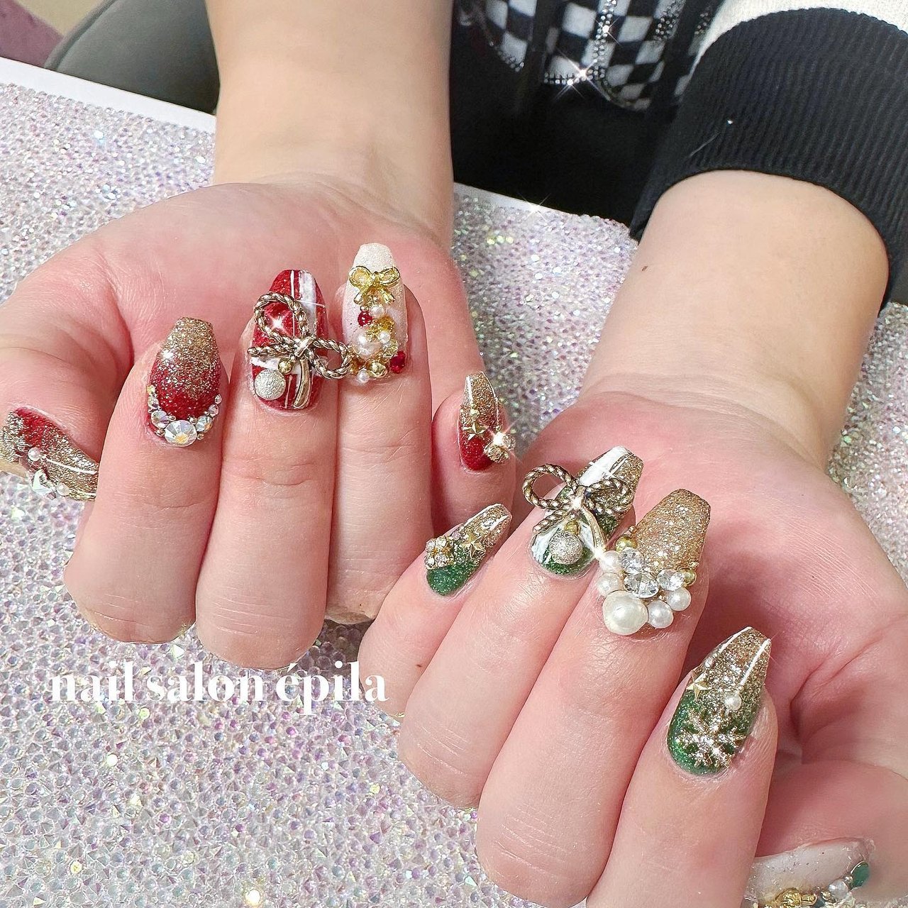 ネイルチップ ワンホン リボン ビジュー クリスマス 冬 ネイルチップ