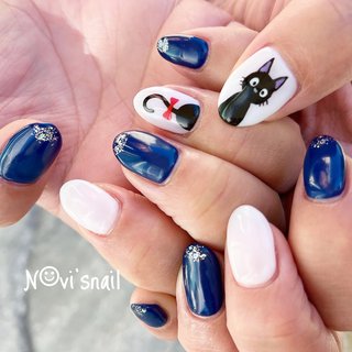 魔女の宅急便ジジのネイルデザイン｜ネイルブック