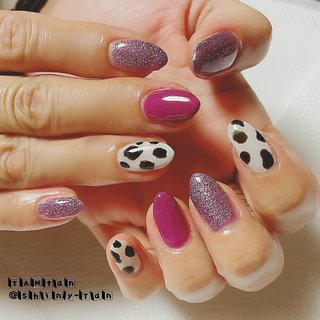 ネイルチップ ダルメシアン 黒 赤 ちゅるん カラー変更 オーダーネイル ネイルチップ ダルメシアン 黒 赤 ちゅるん カラー変更 オーダーネイル