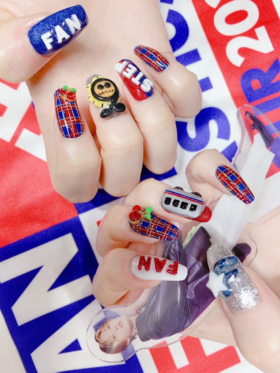 3dネイル ハンド/チェック/痛ネイル/3D/ひまわり - あめちゃんのネイル