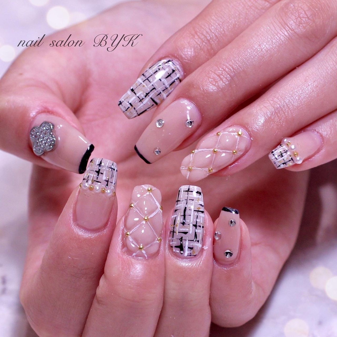 秋 冬 オールシーズン バレンタイン ハンド Nails By Kyokoのネイルデザイン No ネイルブック