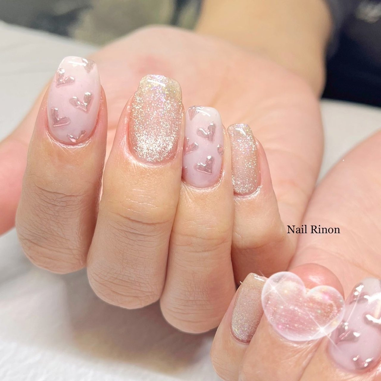 冬/ハンド/フレンチ/ハート/マグネット - Nail Rinonのネイルデザイン