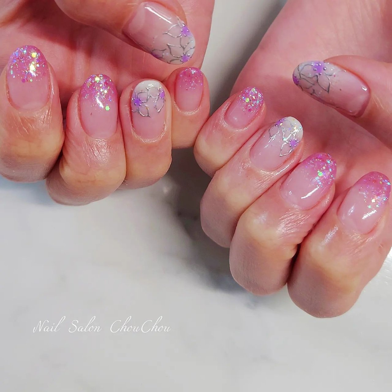 ハンド ラメ フラワー キラキラ ピンク Yukiのネイルデザイン No ネイルブック