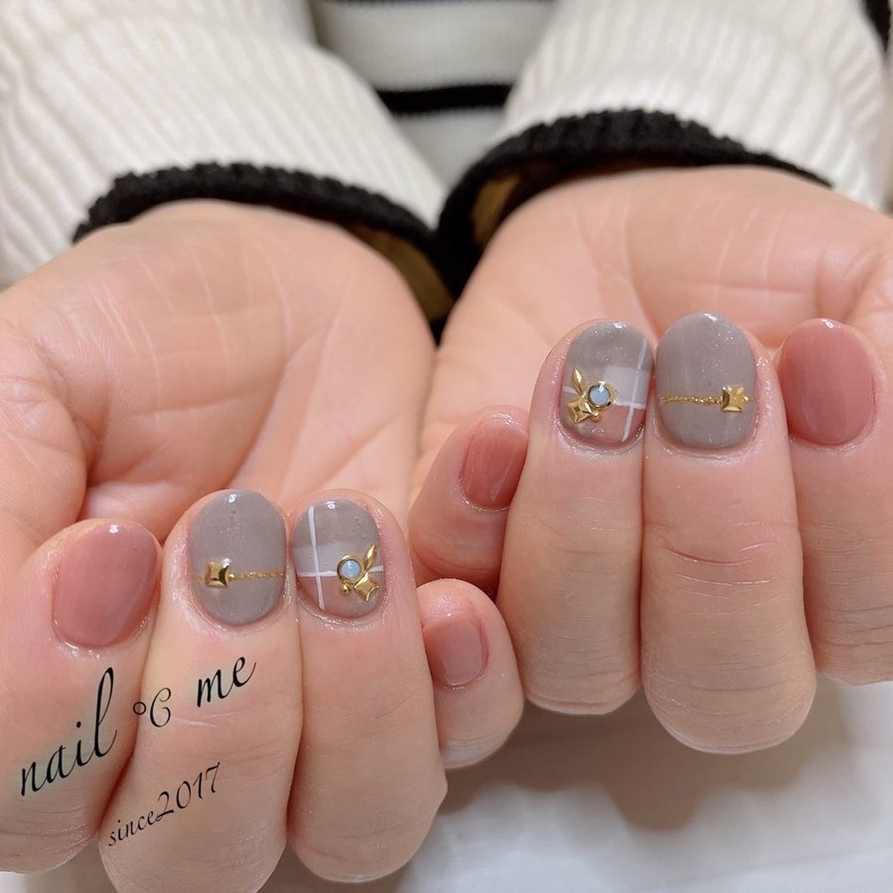 冬 オフィス シンプル チェック グレー Nail Me ネイルドミー のネイルデザイン No ネイルブック