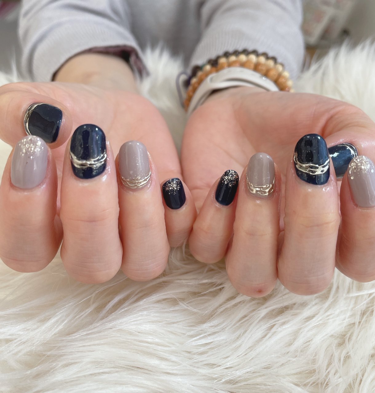 オールシーズン ハンド ニュアンス ミラー ショート さいたま市プライベートサロンc Nailのネイルデザイン No ネイル ブック