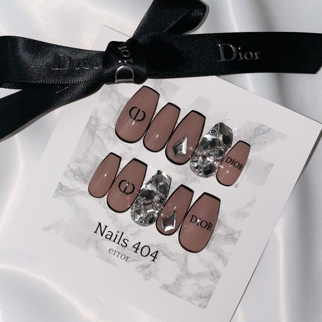 オーダーネイル Nails 404のネイルデザイン[No.7796146]｜ネイルブック