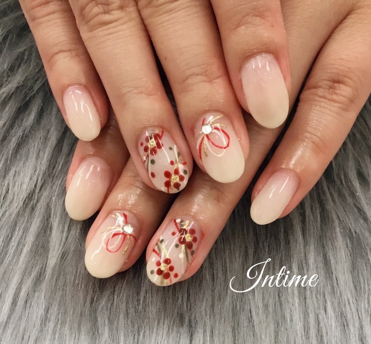 お正月 ハンド グラデーション フラワー 和柄 Nail Intimeのネイルデザイン No ネイルブック