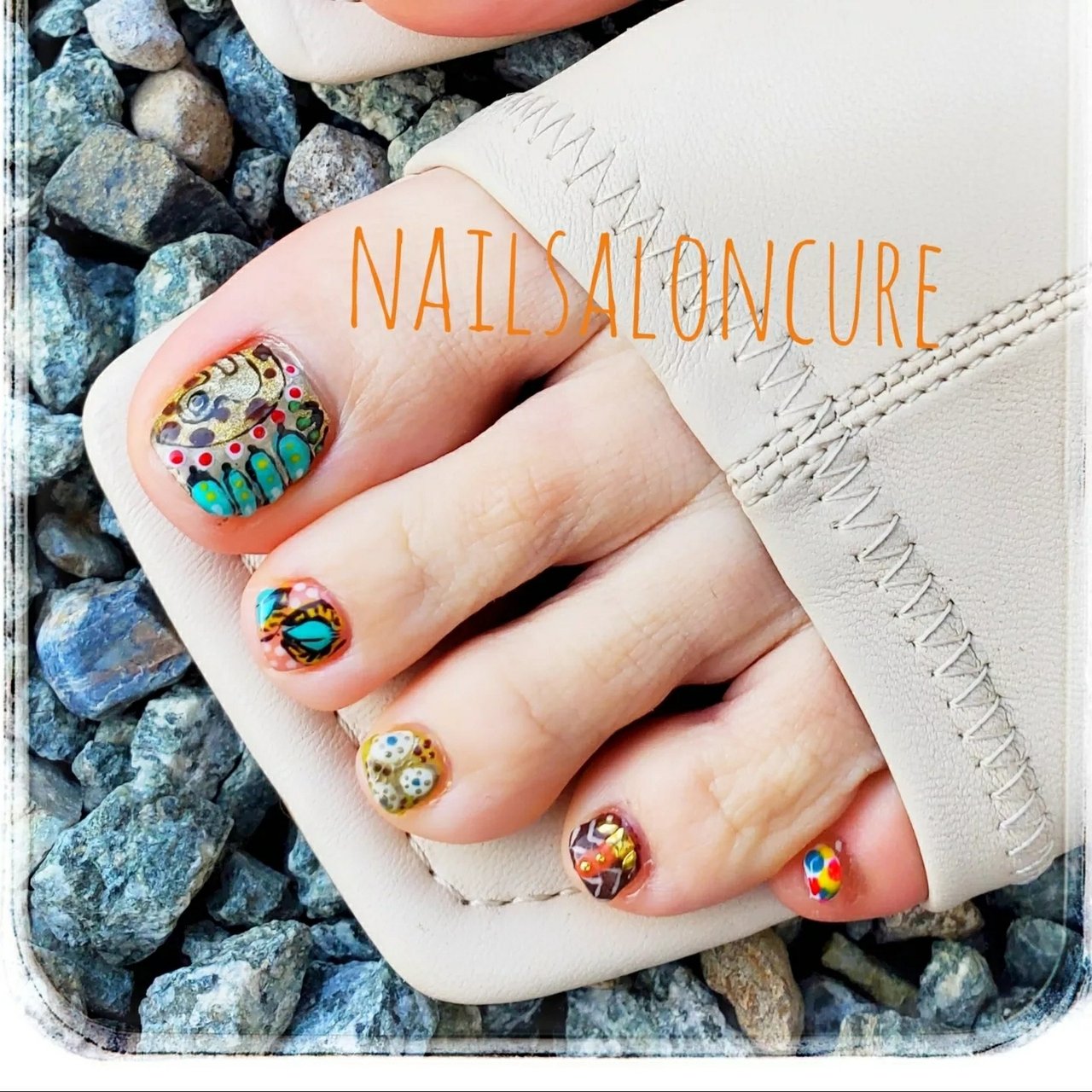 ハンド 個性派 ショート スクエア カラフル Nailsaloncureのネイルデザイン No ネイルブック