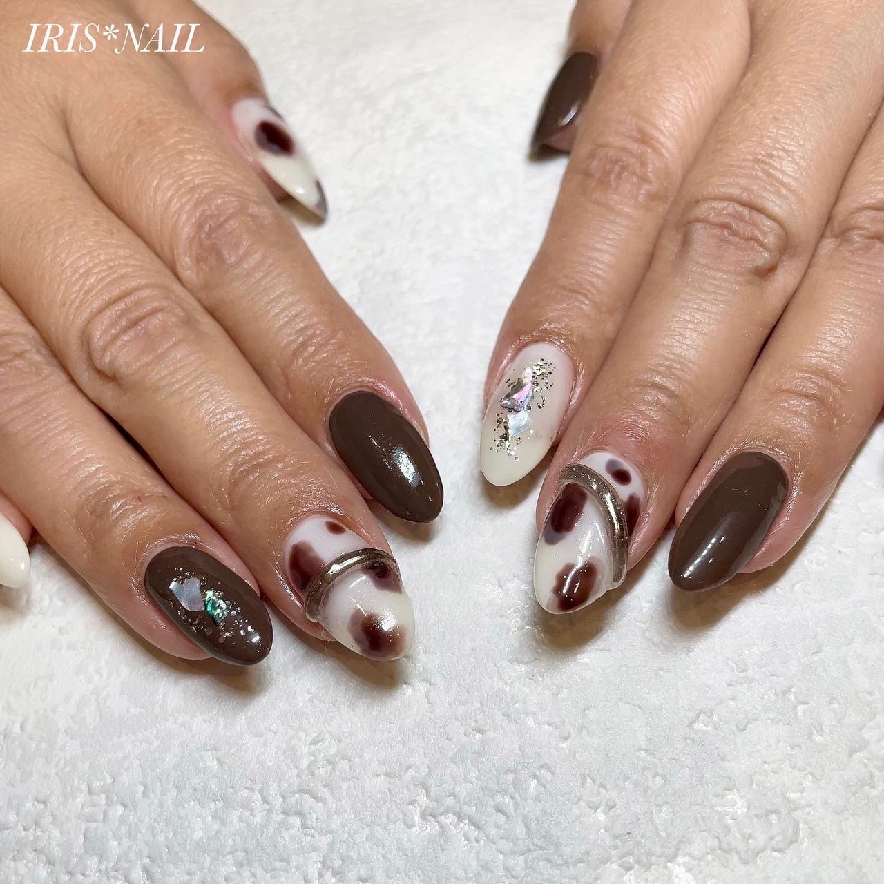 秋 冬 パーティー ハンド ラメ Iris Nail Aikaのネイルデザイン No ネイルブック