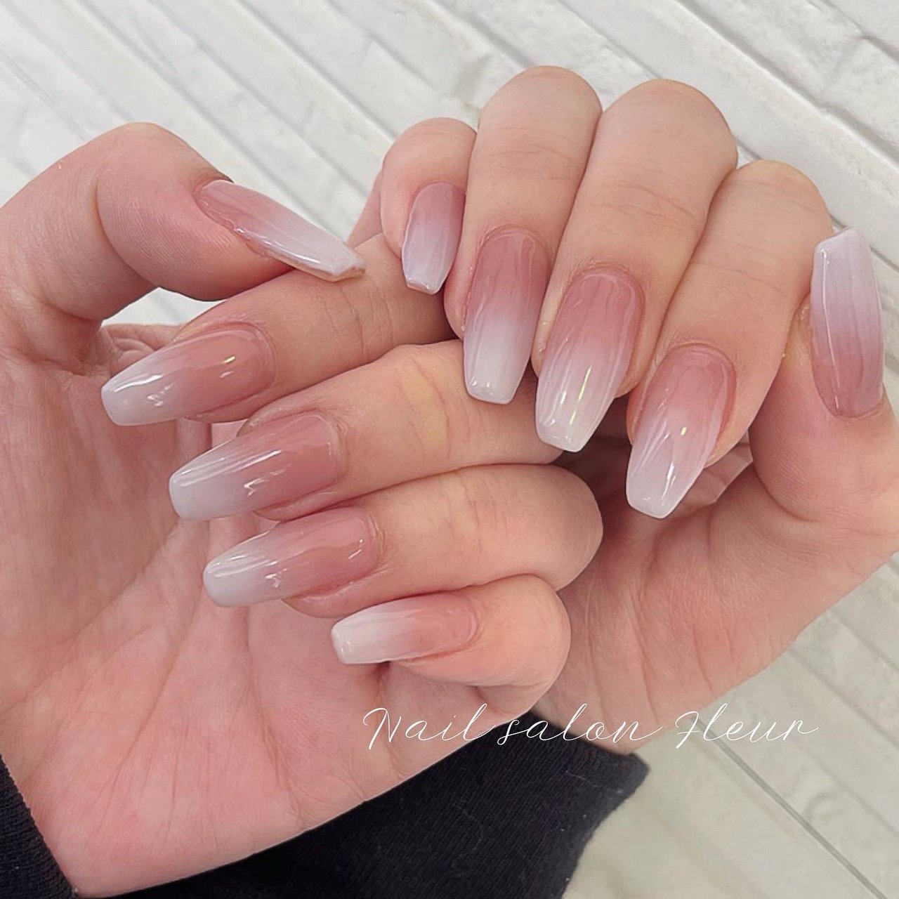 秋 冬 オールシーズン ハンド グラデーション Nail Fleur Maki Futsukiのネイルデザイン No ネイルブック