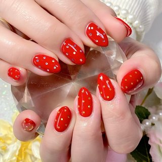 ホログラム ドットのネイルデザイン ネイルブック