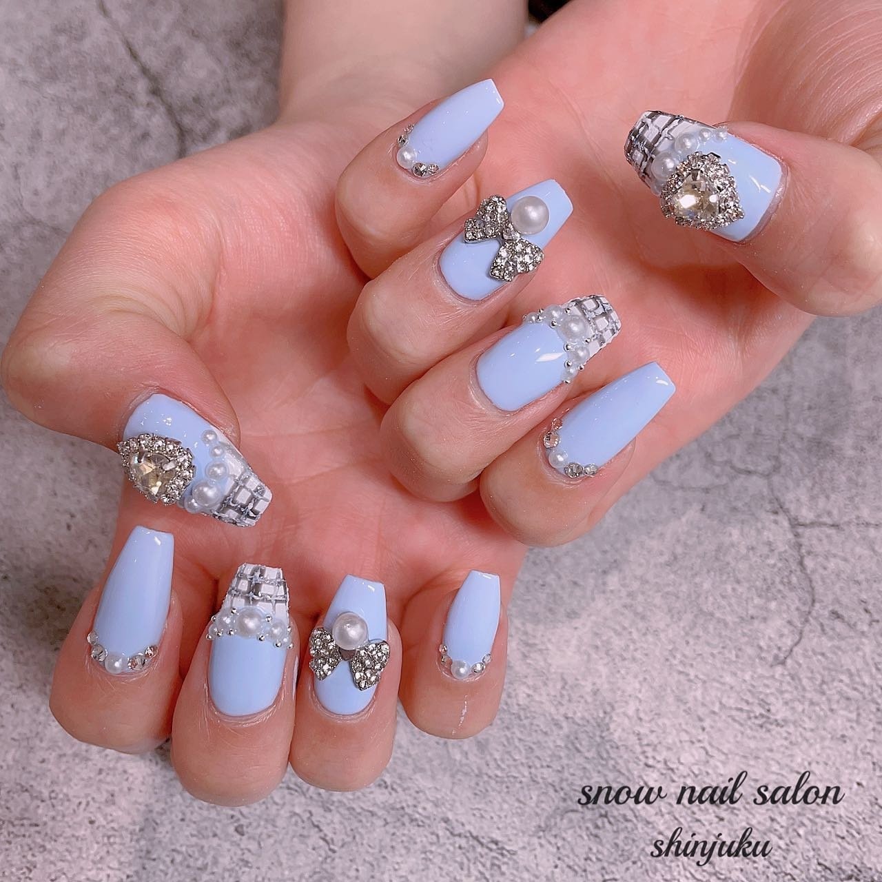 パール ジェルネイル 雪奈のネイルデザイン No ネイルブック