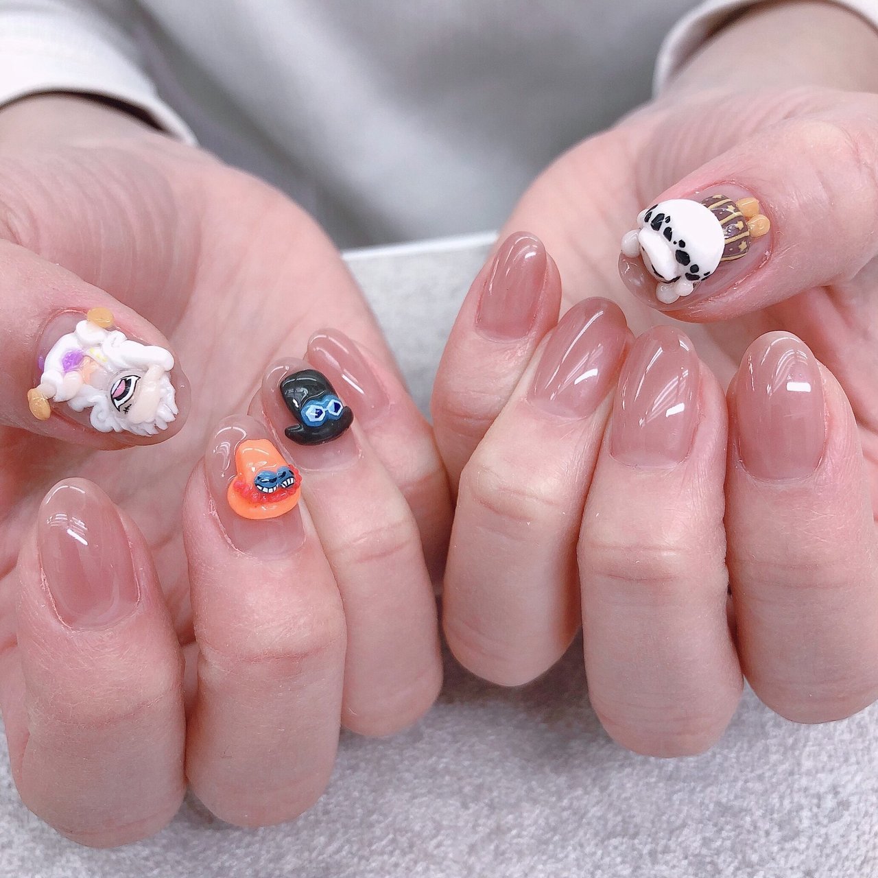 痛ネイル/ジェルネイル - NAILSALON 710-ﾅﾅｲﾁｾﾞﾛ-のネイルデザイン[No