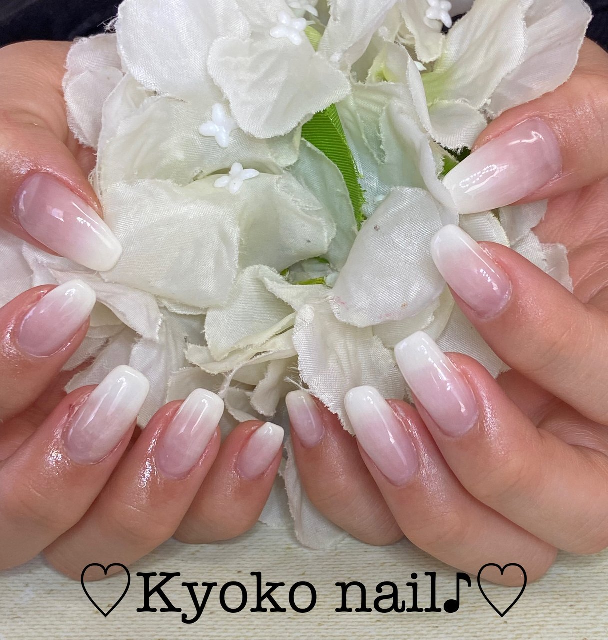 オールシーズン ハンド グラデーション ミディアム スクエアオフ Kyoko Nailのネイルデザイン No ネイルブック