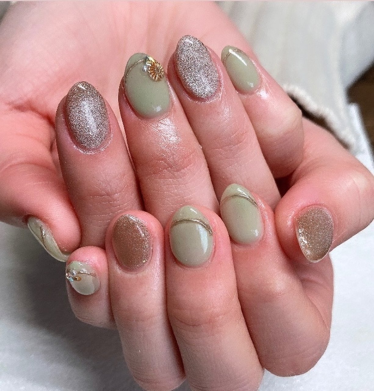 冬/オールシーズン/ハンド/マグネット/ミラー - s__salon918のネイル  