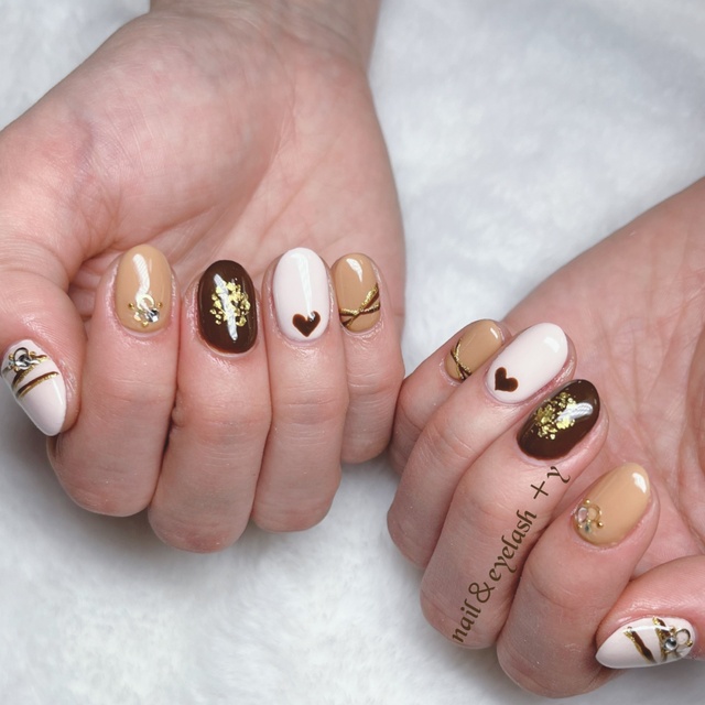 ネイルとまつ毛とまゆ毛のお店】＋y｜浅草のネイルサロン｜ネイルブック