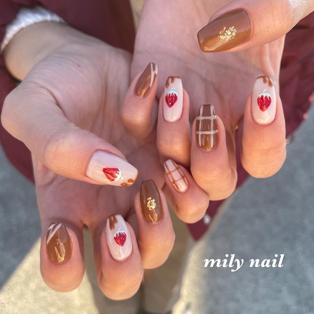 本物の milly 🎀広島市中区中町のプライベートサロン Milly Xmas- nail